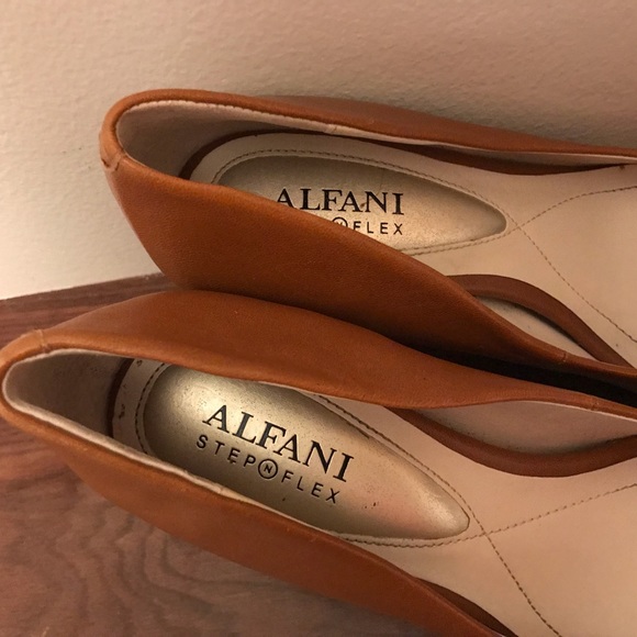 Alfani Women's Step 'N Flex Jeules Pumps in cognac size 5.5 M - Picture 7 of 13